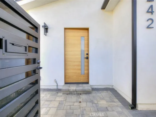 2242 N Keystone St, Burbank, CA 91504