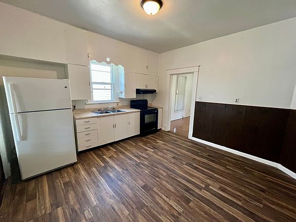 4th image of 2413 Sanford Ave