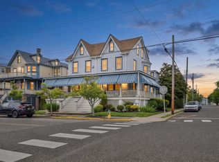 829 Stockton Ave APT B, Cape May, NJ 08204