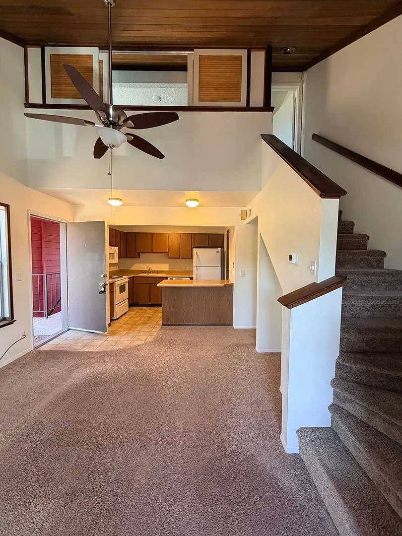 Adjacent To Nau: University Meadows-2 Bed/2 Bath Condo $1,650.00 — Photo 2