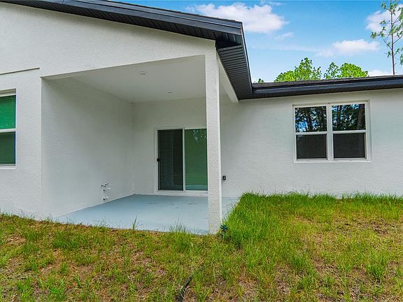 3rd image of 1902 W Adelia Pl
