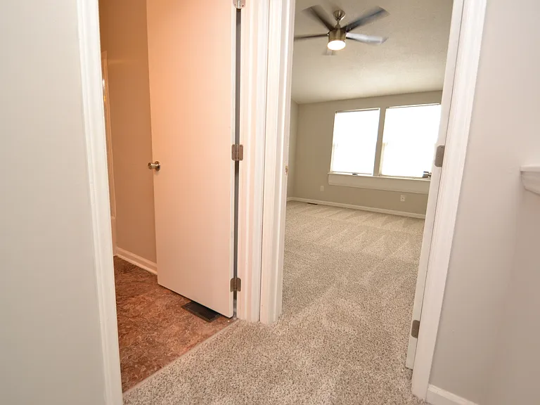 4326 Halliwell Dr — Photo 18