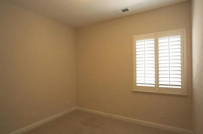 5895 N Torrey Pines Ave — Photo 5