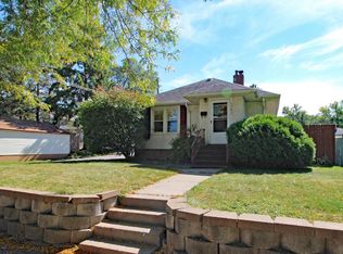 1762 Cottage Ave E, Saint Paul, MN 55106