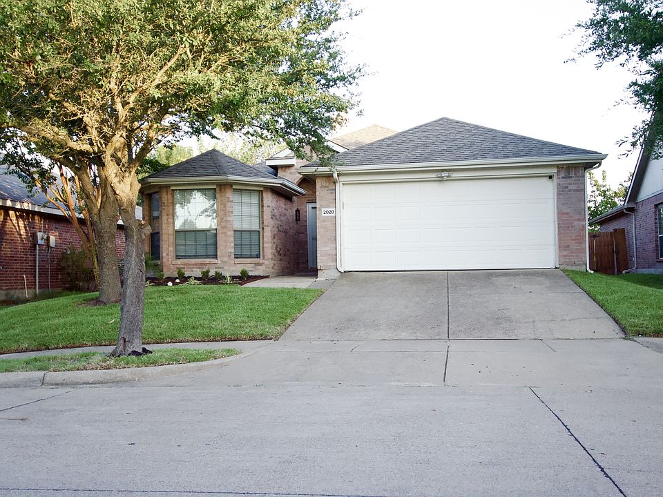1st image of 2020 Lake Trail Dr