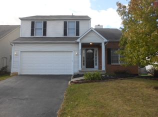 804 Whitehead Dr, Pataskala, OH 43062