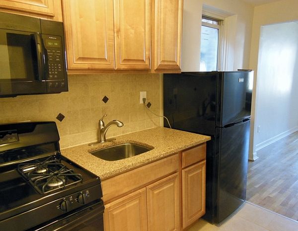 2nd image of 1912 3rd Ave APT 1B