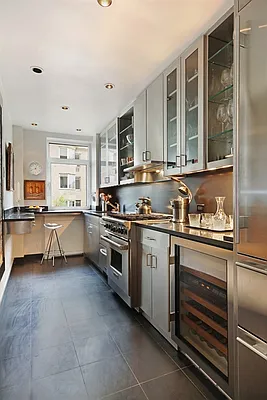 Sold by Corcoran | media 14