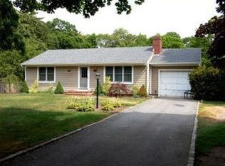 5 Argonne Rd E, Hampton Bays, NY 11946