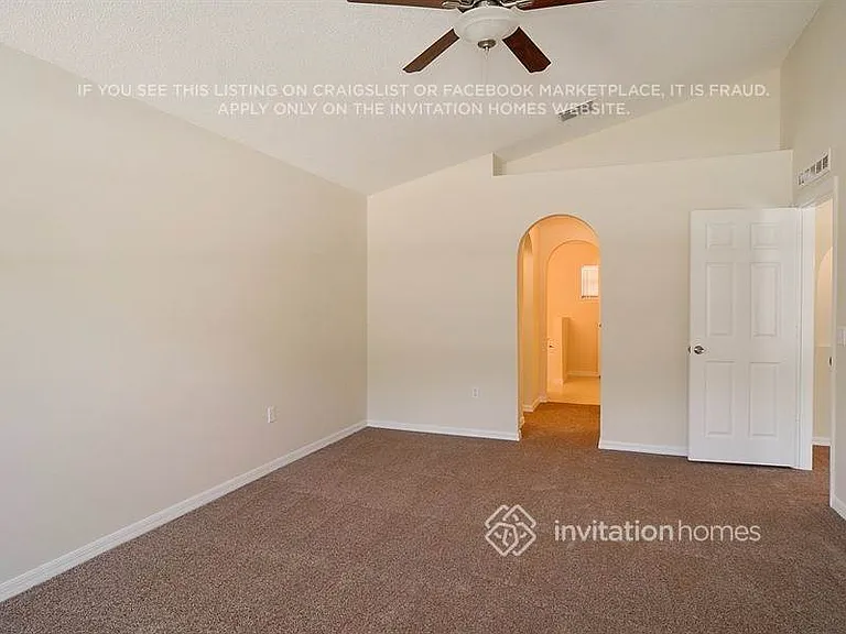 420 NW Byron St — Photo 12