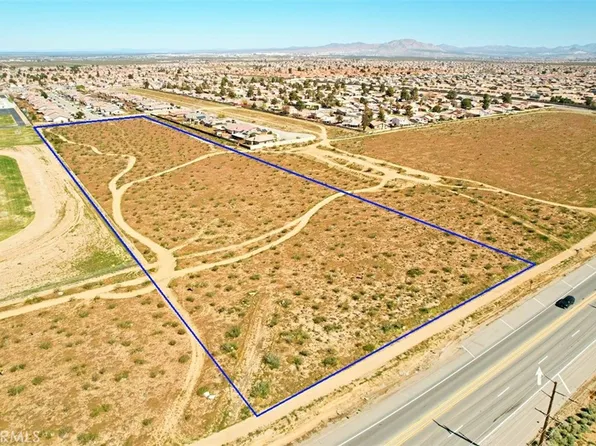 5 Palmdale Rd, Adelanto, CA 92301