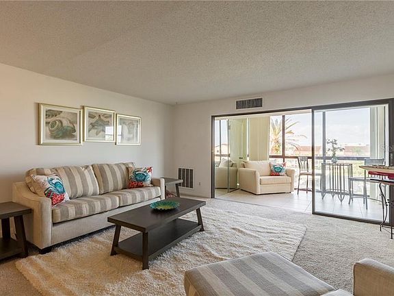 4th image of 855 Bayway Blvd APT 401