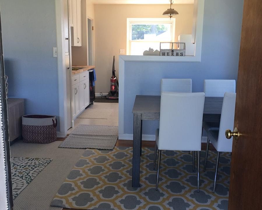 1st image of 1217 Chimes Blvd