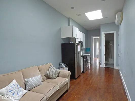 Rented by Citi Habitats | media 6