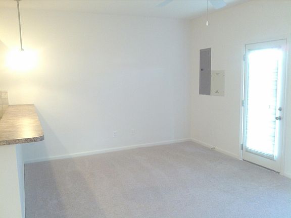5th image of 3857 Blue Bonnet Dr