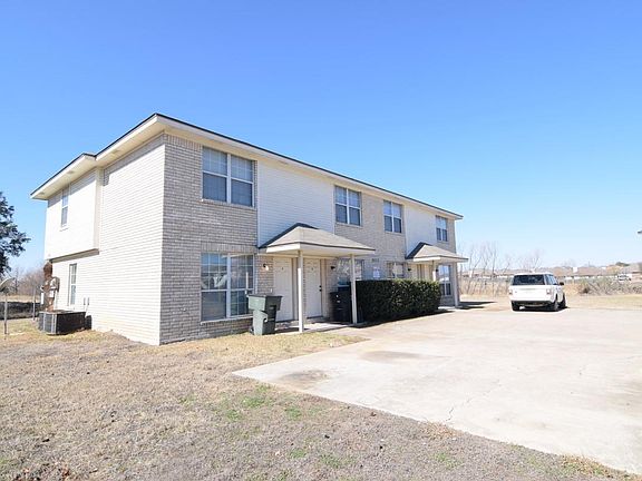 2nd image of 2007 Monte Carlo Ln APT A