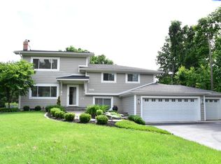 1731 Fishinger Rd, Columbus, OH 43221