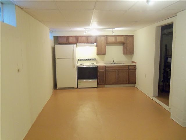 2nd image of 616 Hamilton St #2
