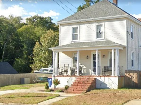 1015 Joyce St, New Bedford, MA 02745