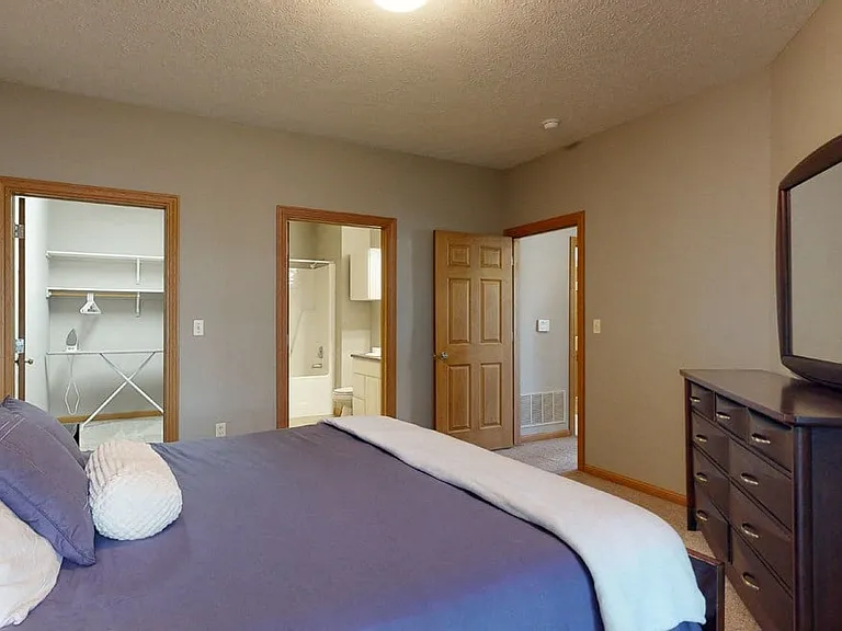 Stone Creek Villas — Photo 120