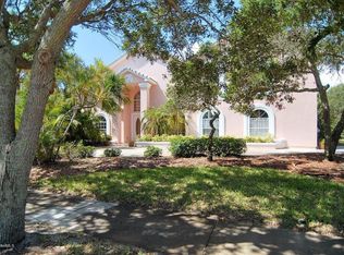 621 Nightingale Dr, Melbourne, FL 32903