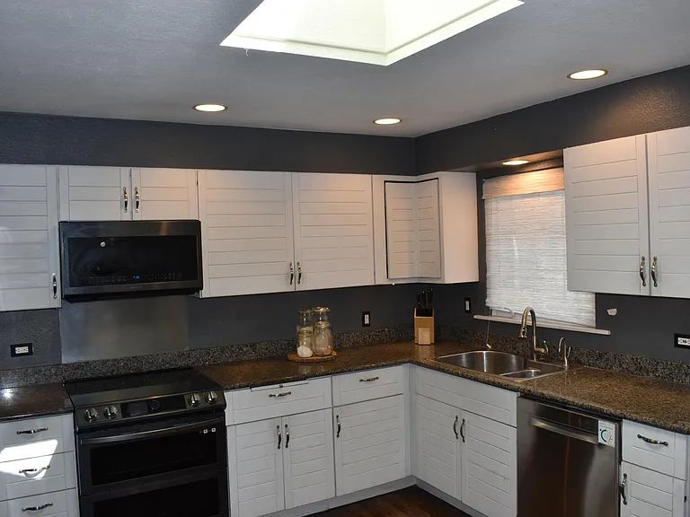 2495 N Raleigh St — Photo 15