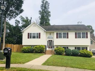 76 Philips Ct, Strasburg, VA 22657