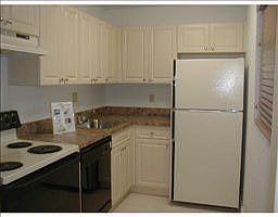 2nd image of 1001 NW 45th St APT 1