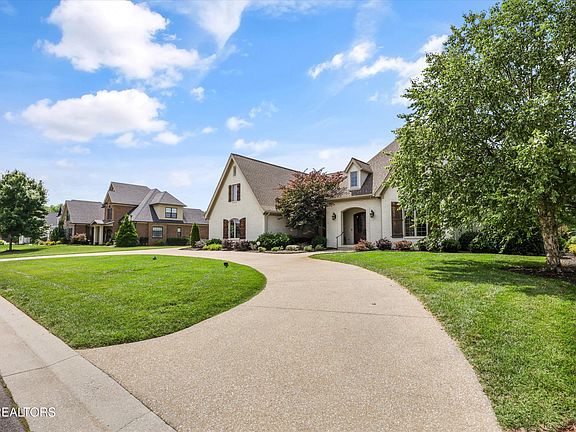 3rd image of 650 Kirkwell Dr