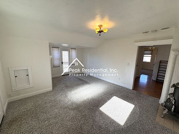 3rd image of 2171 Verano St APT A