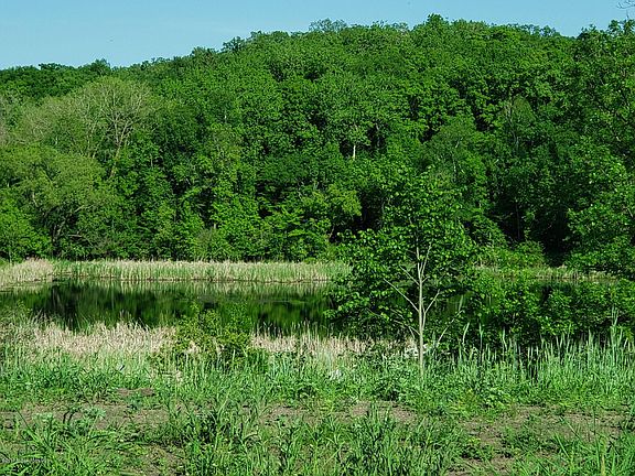 4th image of 129 Altavista Dr