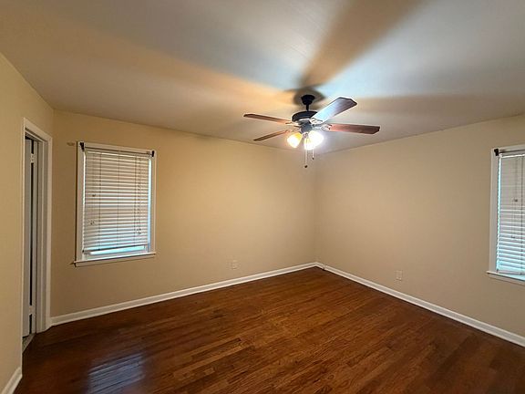 5th image of 118 Sandy Way