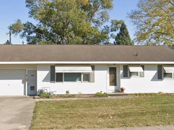 2008 Douglas Ave, Ames, IA 50010