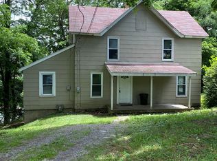 12 Thomas Ave, Butler, PA 16001