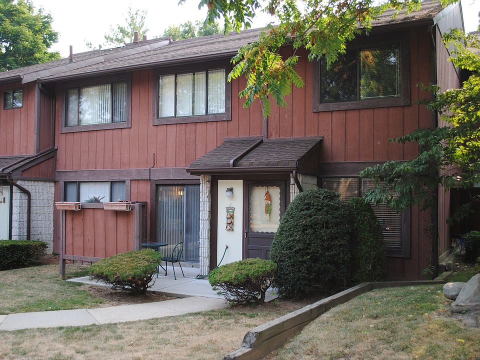 1st image of 26 Pierpont Pl