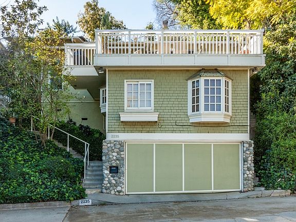 3rd image of 2235 San Marco Dr