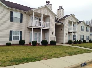 7143 W Friendly Ave UNIT F, Greensboro, NC 27410