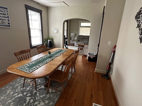 4th image of 1264 Vestal Ave #2