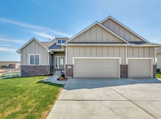 2742 N Eagle St, Wichita, KS 67226