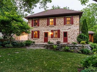 6850 Taylor Rd, Sauk City, WI 53583