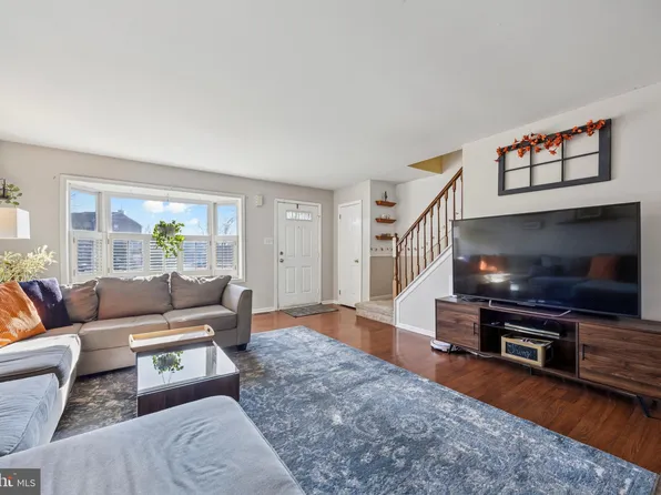 166 Longford Rd, West Chester, PA 19380