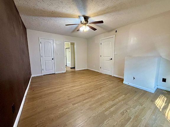 5th image of 1125 Warfield Blvd