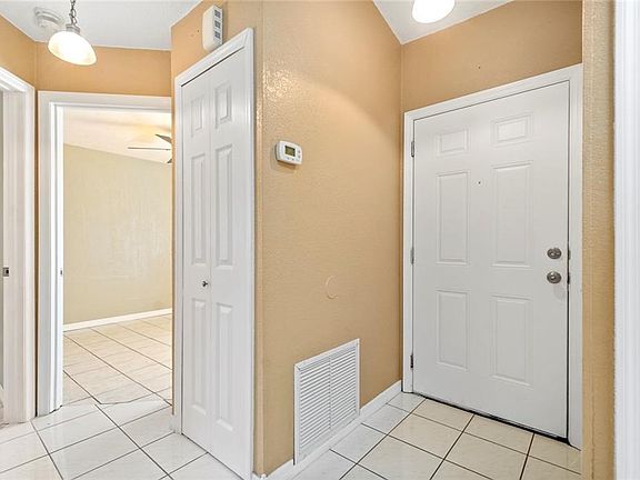 5th image of 7671 Timber River Cir