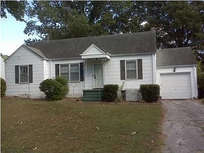 1st image of 514 Notre Dame Ave