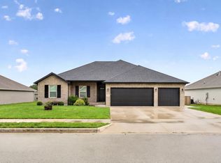 748 N Century Avenue, Republic, MO 65738