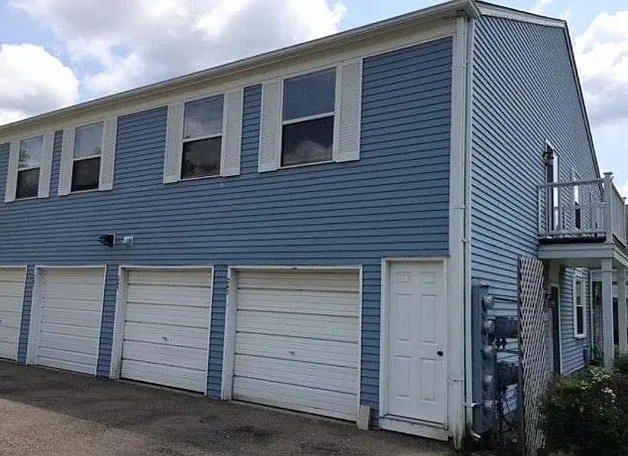 247 Aqueduct Dr — Photo 2