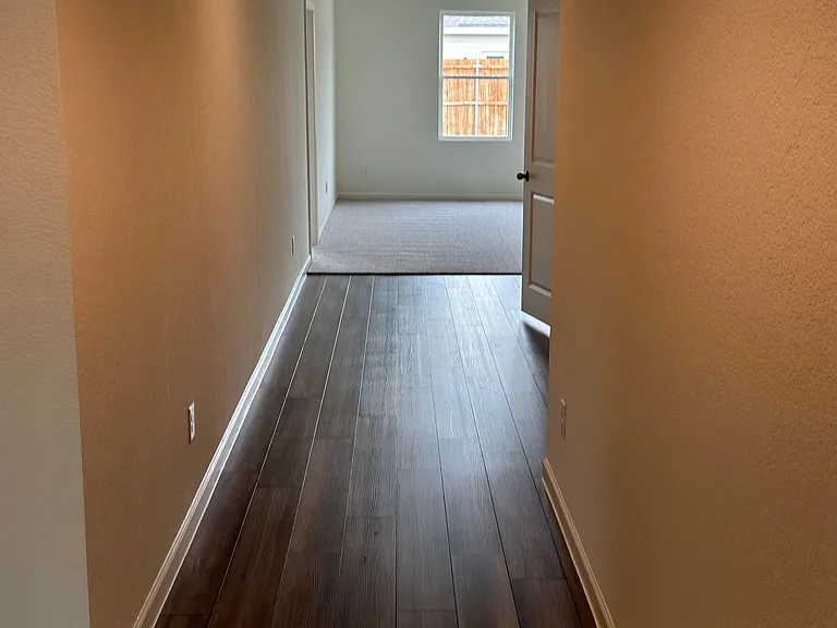 10321 Holycross Ln — Photo 16