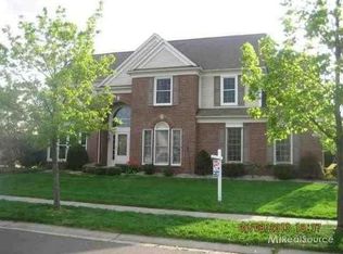 583 Sandalwood Rd, Canton, MI 48188