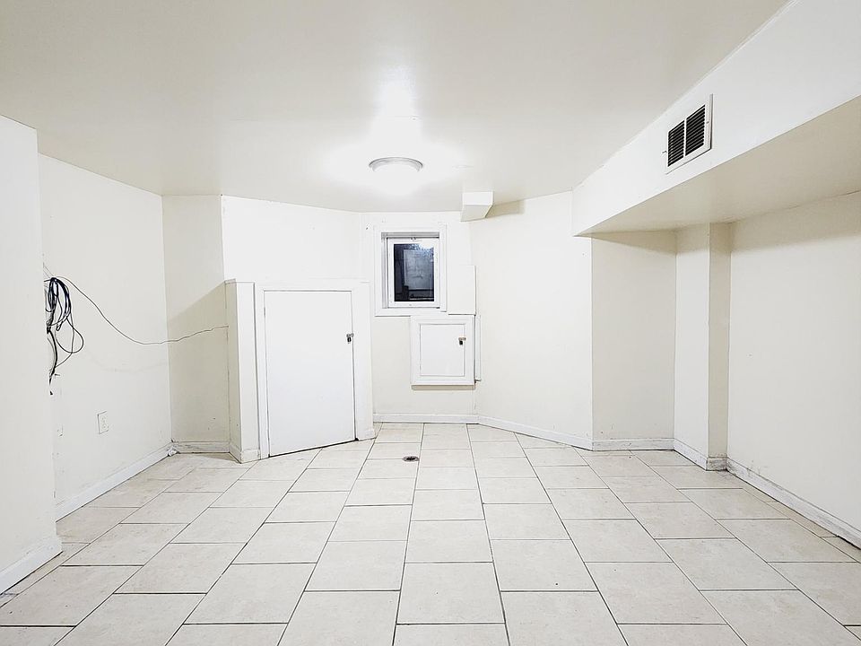 2nd image of 114 Bidwell Ave #Basement
