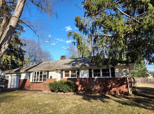 81 Arnett Rd #V, Rhinebeck, NY 12572